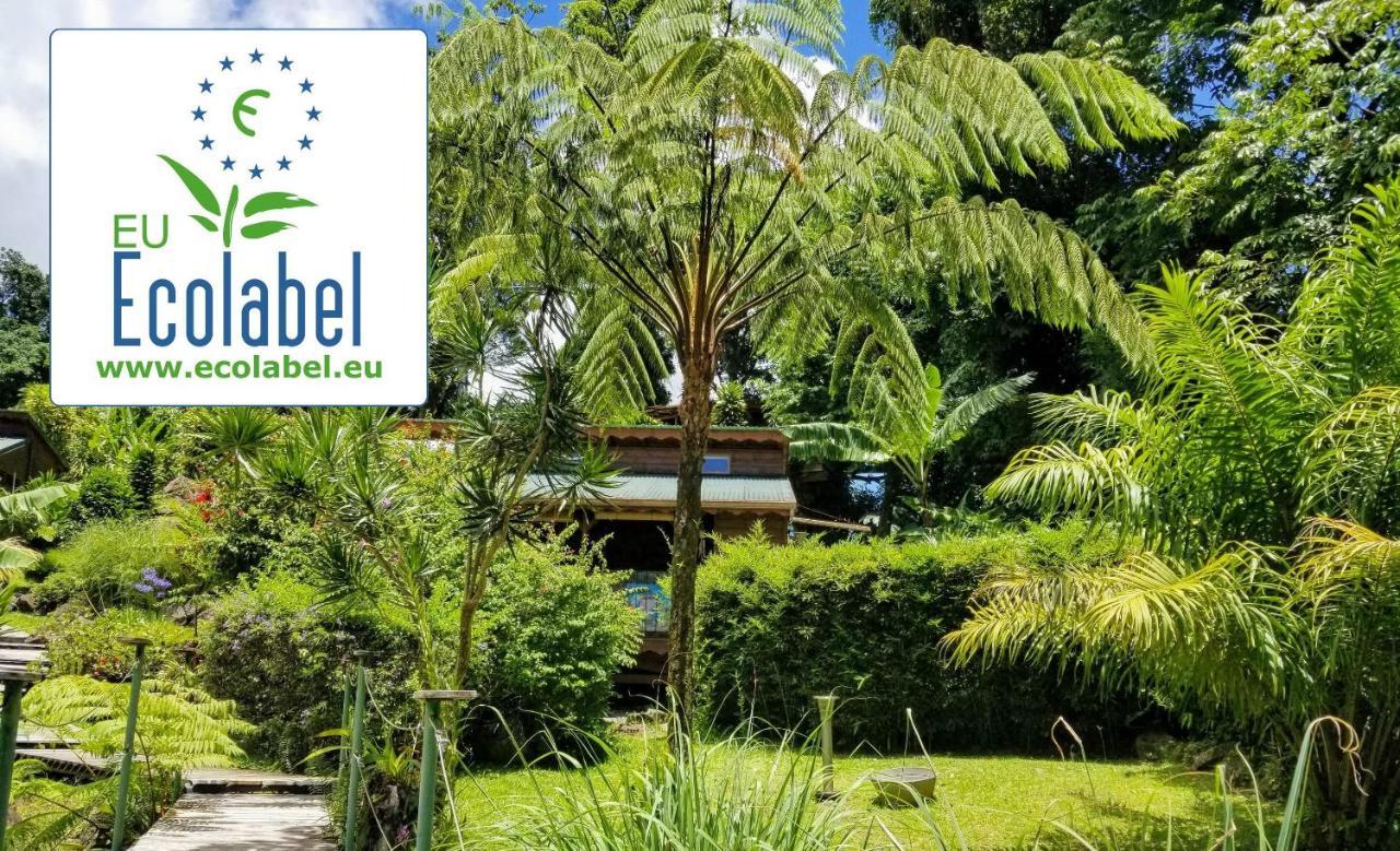 Les Bananes Vertes Ecolodges Saint-Claude Luaran gambar